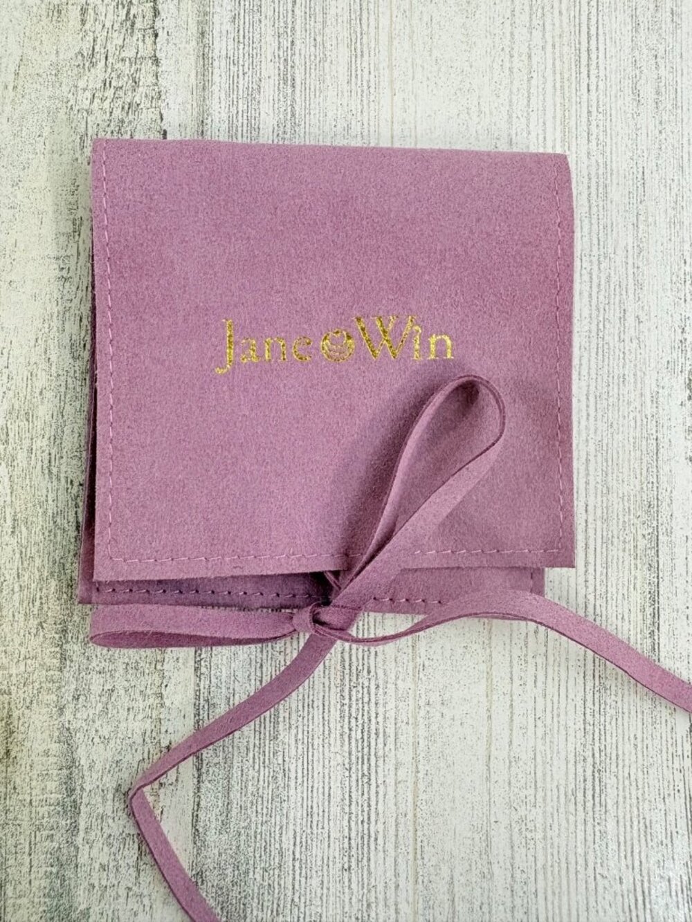 Jane Win Wanderlust Flower Sun JW Coin Pendant Drawn Link Chain - Picture 10 of 14